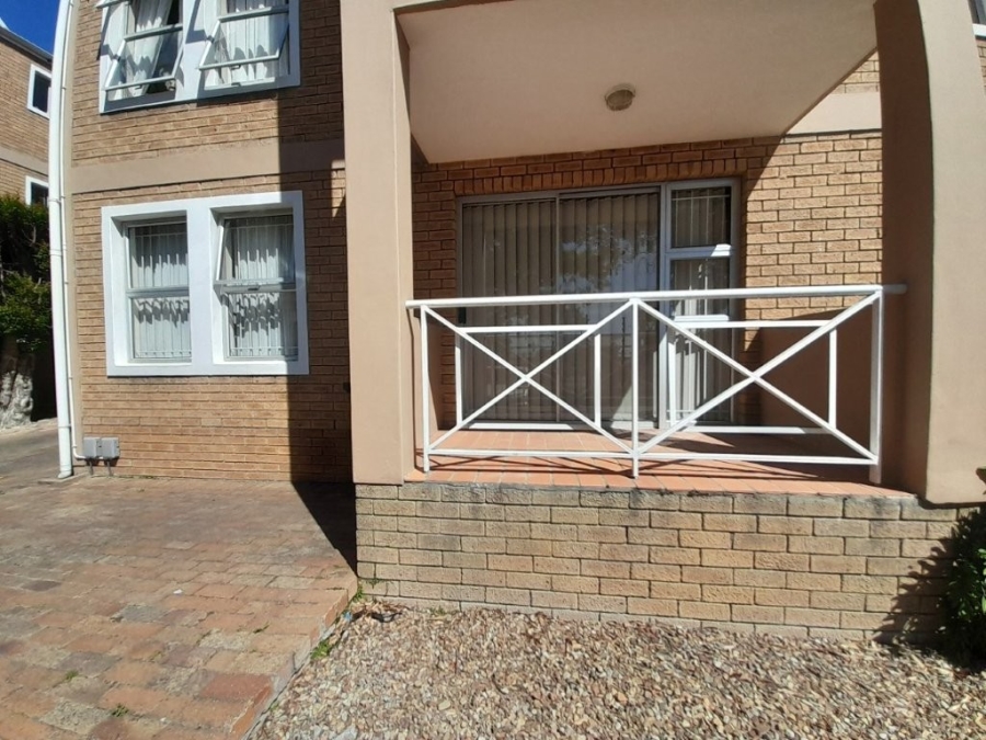 2 Bedroom Property for Sale in Durbanville Western Cape